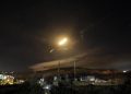 epa06724238 Syrian air defense missiles are seen in the sky over the capital Damascus, Syria, 10 May 2018. According to Syrian official media reports, the air defense was responding to a new wave of Israeli missile strikes.  EPA/YOUSSEF BADAWI BEST QUALITY AVAILABLE