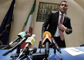 Luigi Di Maio, ministro del Lavoro e dello Sviluppo Economico, durante la conferenza stampa nella sede di via Veneto del ministero del Lavoro, Roma, 14 giugno 2018. ANSA/RICCARDO ANTIMIANI