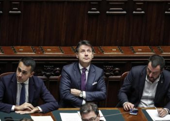 Di Maio, Conte e Salvini in aula a Montecitorio