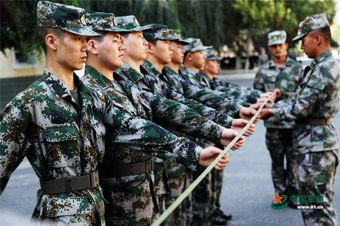 Ecco cosa succede in Cina a chi chiede di uscire dall’esercito