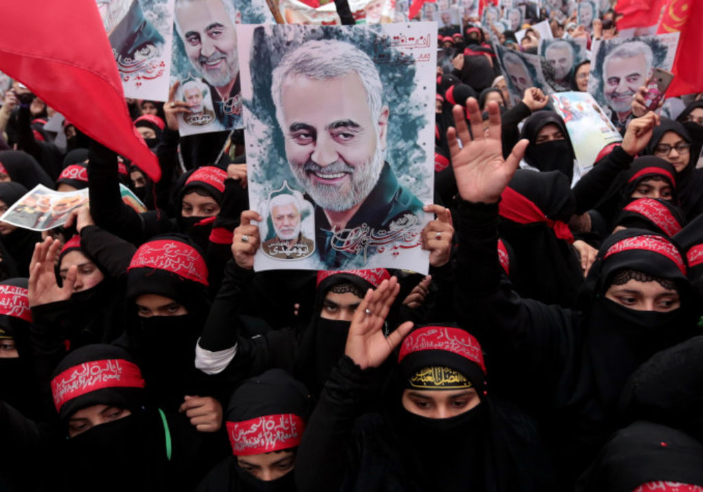 Protesta in Pakistan per l'uccisione del generale iraniano Soleimani da parte degli Stati Uniti