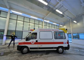 Ambulanza a Bergamo, focolaio dell'epidemia da coronavirus