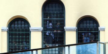 Rivolta in carcere a Milano per l'emergenza coronavirus