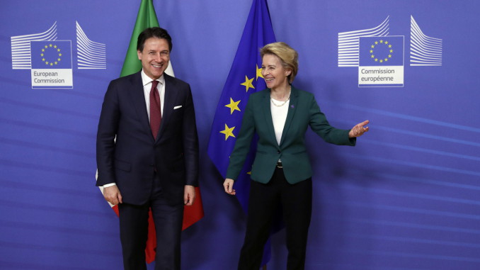 Giuseppe Conte con Ursula von der Leyen