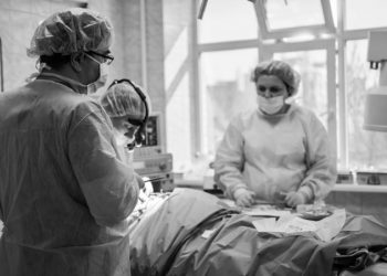 Operazione chirurgica in ospedale