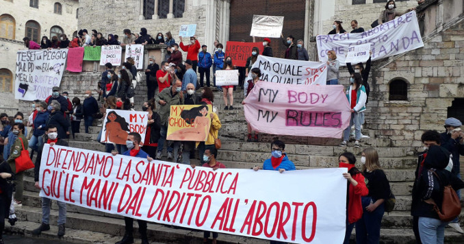 Cari pro life, cercate di essere un po’ più furbi