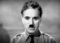 Fotogramma del monologo di Charlie Chaplin ne Il grande dittatore