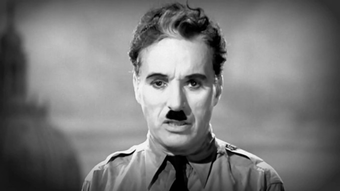 Fotogramma del monologo di Charlie Chaplin ne Il grande dittatore