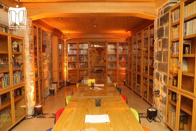 biblioteca francescani siria