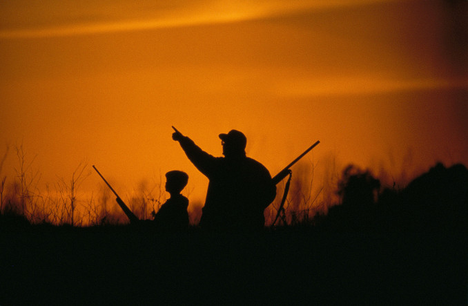 Padre e figlio a caccia