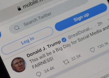 Un tweet di Donald Trump contro la finta imparzialità di Twitter e altri social media