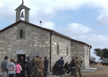 La chiesa armena distrutta dagli armeni a Jabrayil