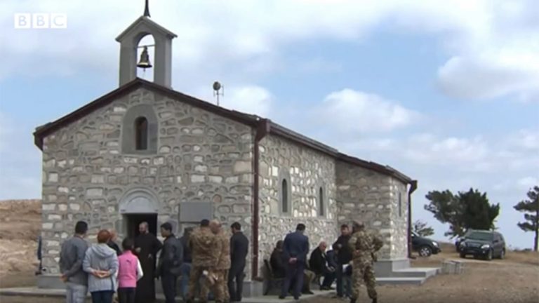 L’Azerbaigian rade al suolo un’altra chiesa armena