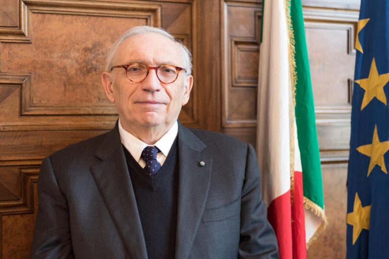 Ministro Bianchi, scusi, e le paritarie?
