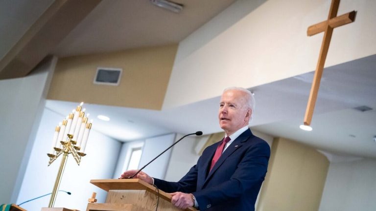 Il cattolico Biden piace a chi non ama la chiesa