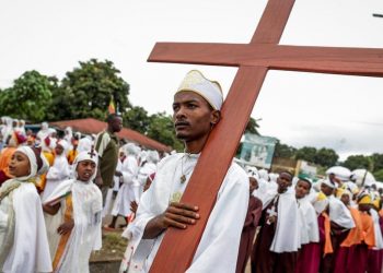 Una processione dei cristiani del Tigrai in Etiopia