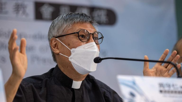 Il coraggio e la prudenza di Stephen Chow, il nuovo vescovo di Hong Kong