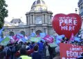La protesta della Manif Pour Tous in Francia contro la legge di bioetica