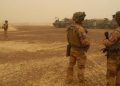 Soldati francesi controllano una regione del Mali, nel Sahel, nell'ambito dell'Operazione Barkhane