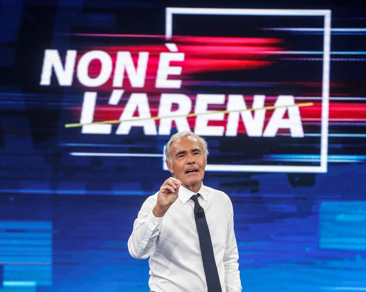 Massimo Giletti conduce la trasmissione ''Non è l'arena'' in onda su La7