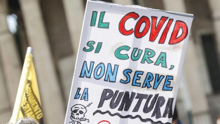 Quando parli di vaccini anti-Covid, separa sempre le notizie dai dati