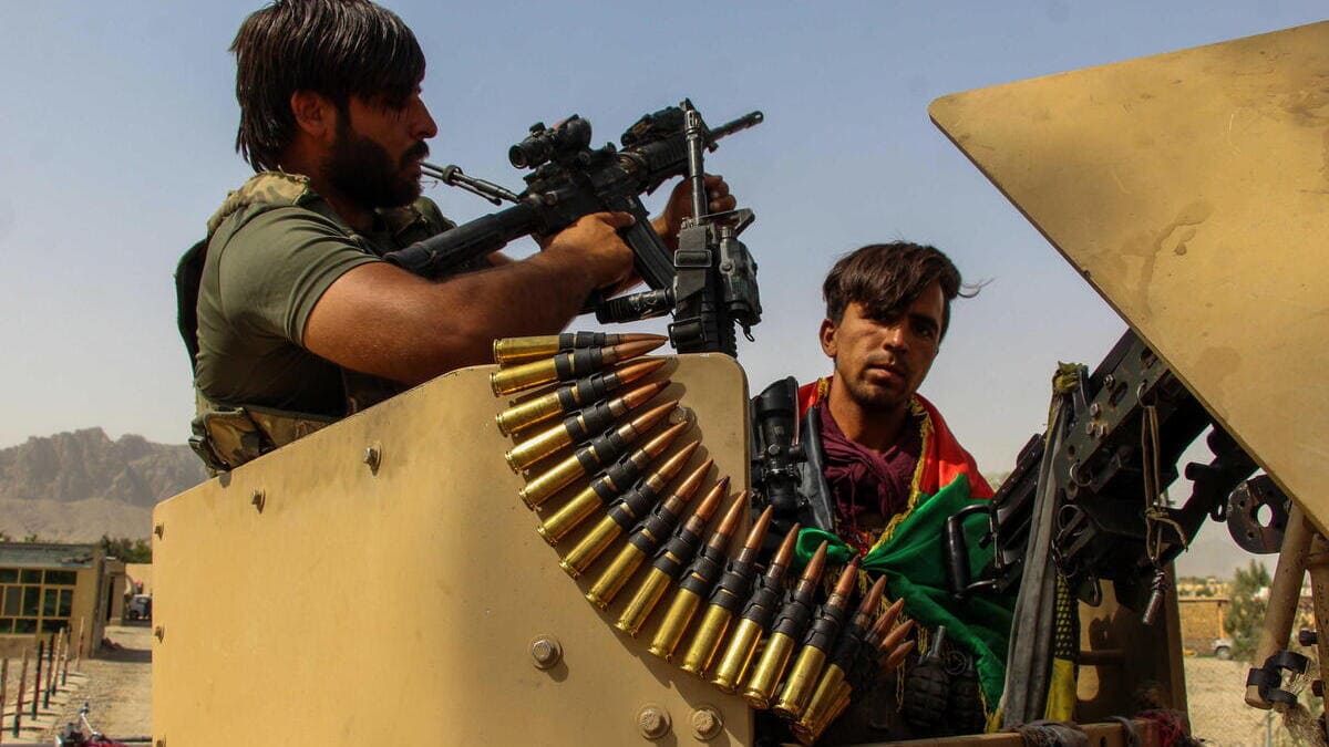Afghanistani, i militari presidiano il confine col Pakistan dopo che i talebani hanno preso il controllo del valico di Spin Boldak