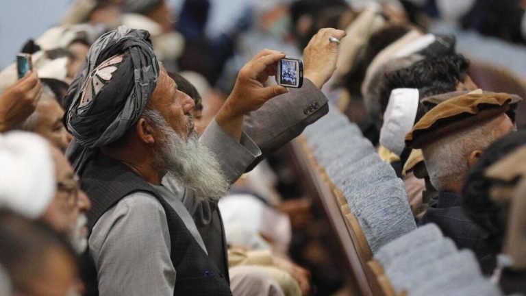 Ci pensa Facebook a sconfiggere i talebani in Afghanistan