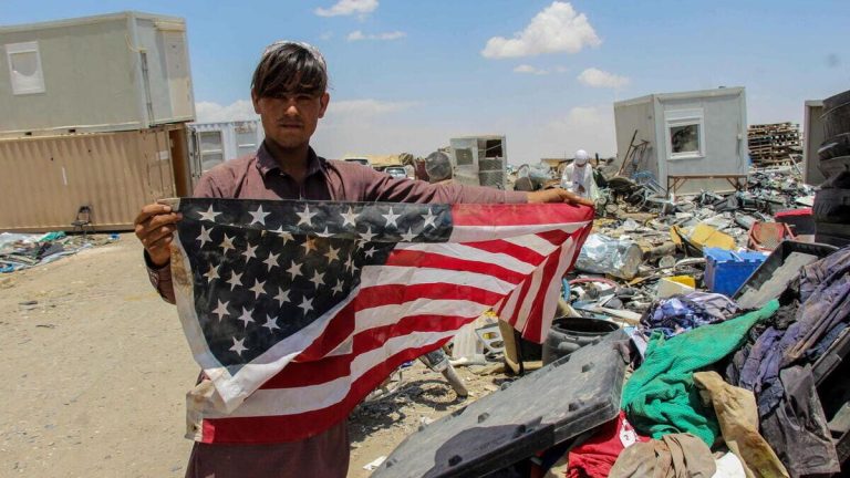 Afghanistan. «L’America ci ha abbandonati, anzi, ci ha fregati»