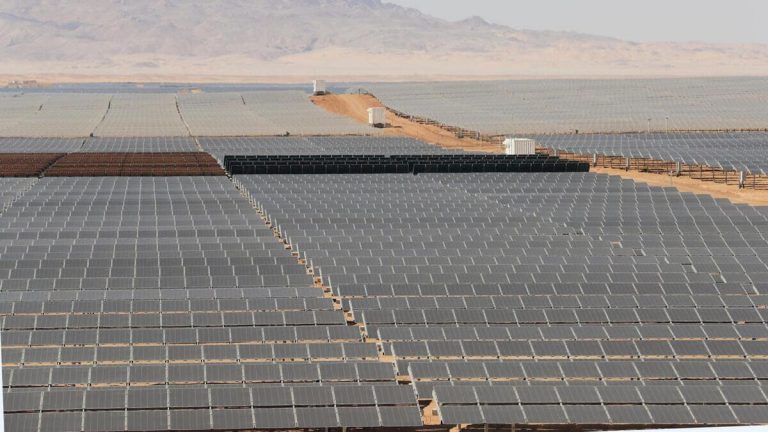 Lo “sporco” segreto dell’energia solare