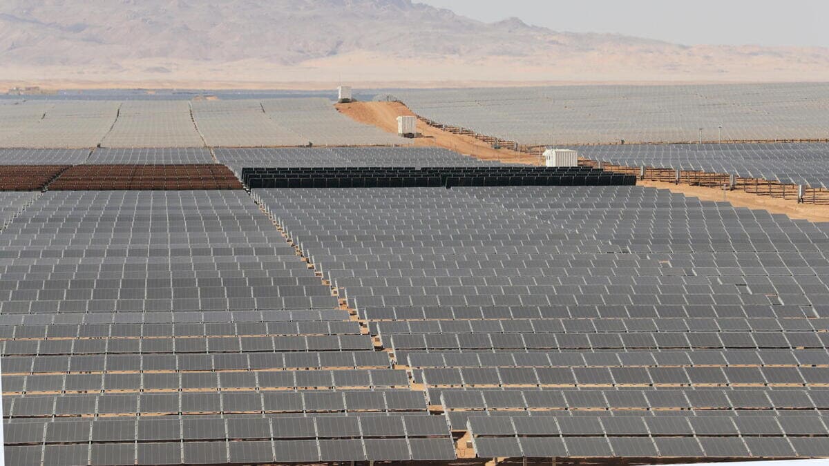 La centrale a energia solare di Benban in Egitto è la più grande al mondo