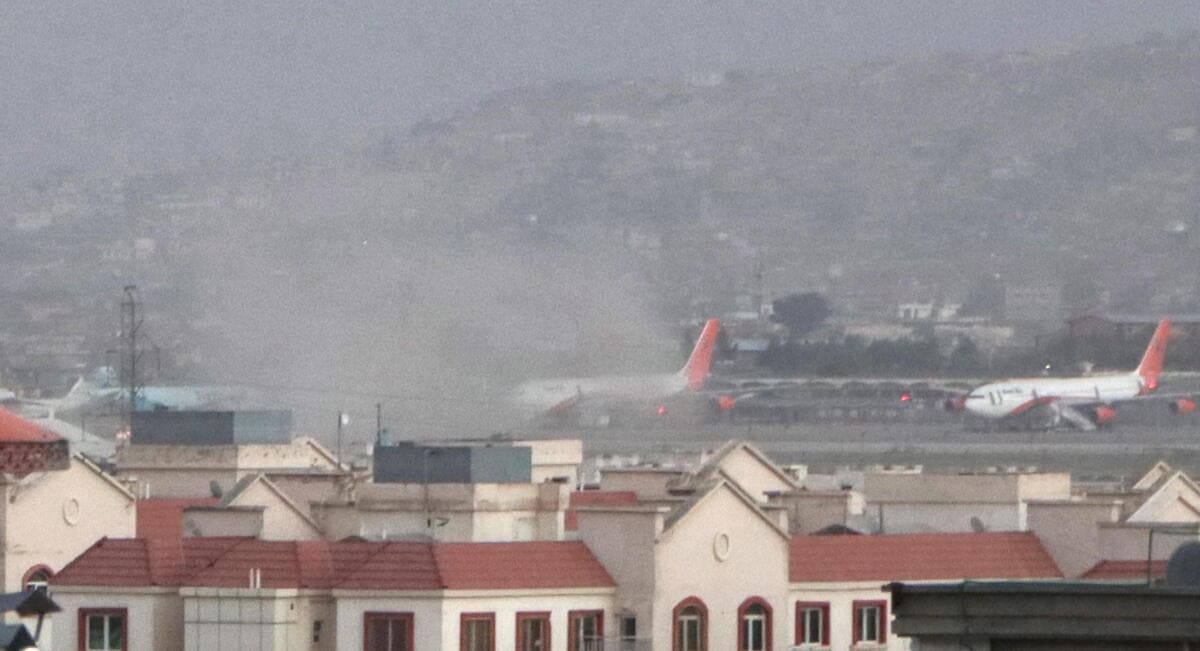 Kabul, attentato all'aeroporto