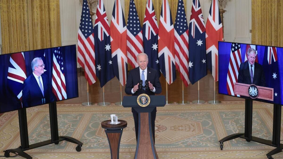 Joe Biden annuncia l'accordo Aukus con Regno Unito e Australia