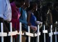 Cristiani in preghiera per le 148 vittime del massacro di Garissa