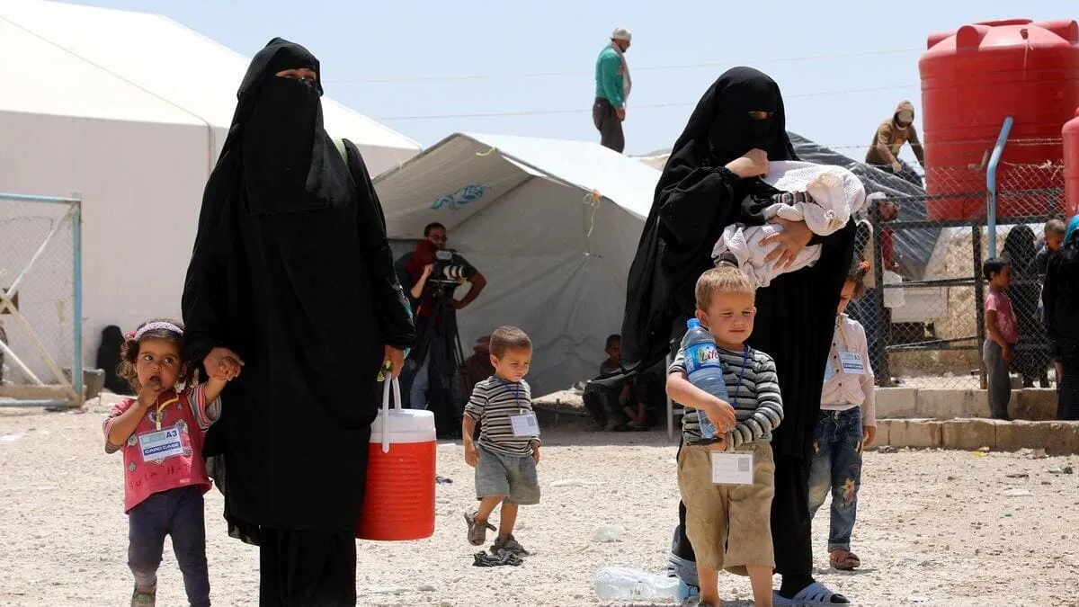 Donne legate all'Isis in Siria nel campo di Al-Hol
