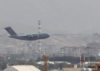 L'ultimo aereo americano parte da Kabul e lascia l'Afghanistan