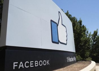 Campagna pubblicitaria contro Facebook