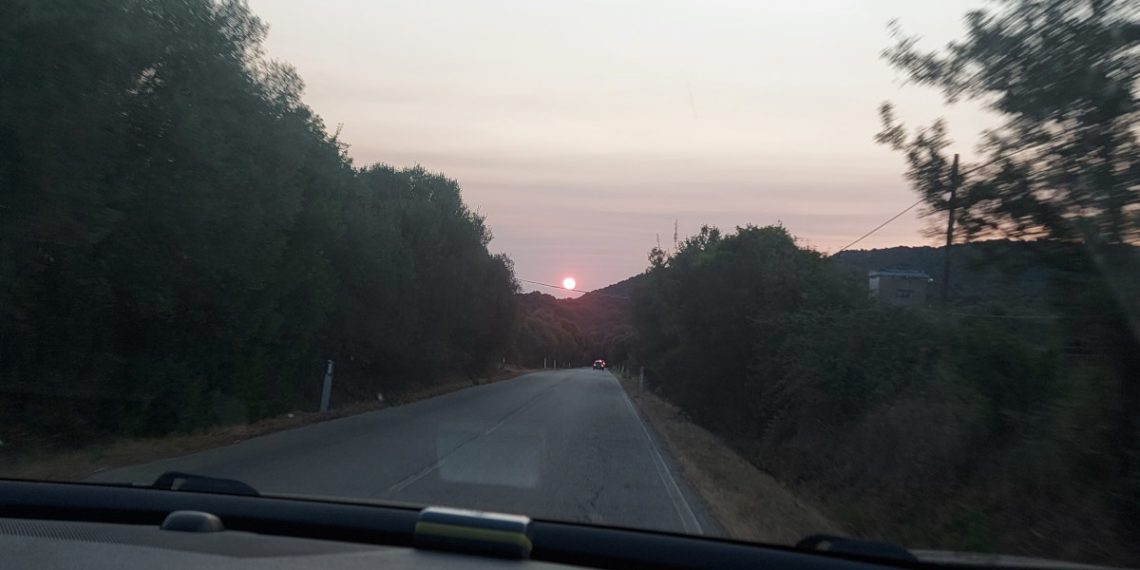 Sole all'alba in Sardegna