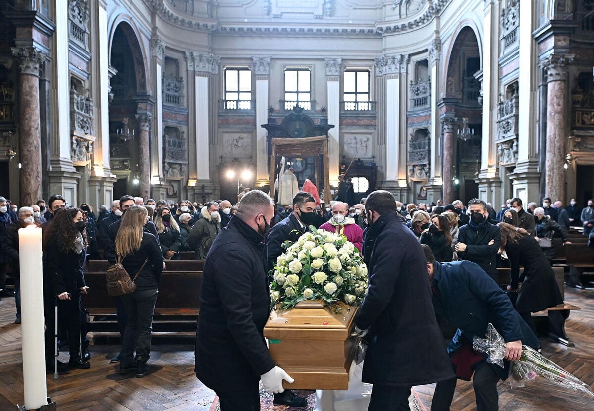 Funerale di Angelo Burzi ex consigliere regionale del Piemonte presso la chiesa San Filippo Neri, Torino, Torino, 30 dicembre 2021 