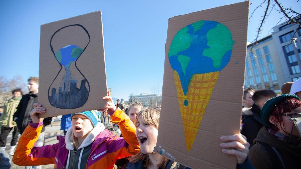 Protesta a Berlino contro i cambiamenti climatici