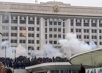 Proteste violente in Kazakistan (foto Ansa)