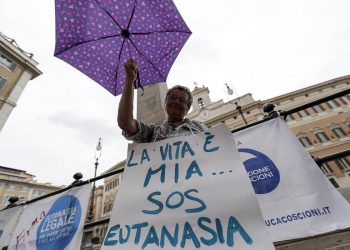 Manifestazione per la legalizzazione dell’eutanasia