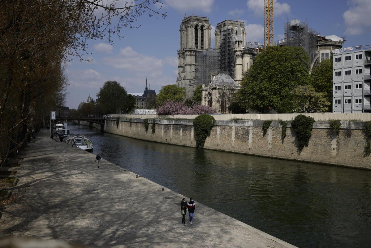 I lavori per il restauro della cattedrale Notre Dame di Parigi dopo l'incendio del 15 aprile 2019