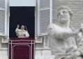 Papa Francesco all'Angelus annuncia la preghiera per l'Ucraina