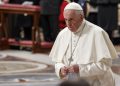Papa Francesco durante il Te Deum dello scorso 31 dicembre (foto Ansa)
