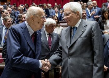 Sergio Mattarella con Giorgio Napolitano alla Camera dei deputati