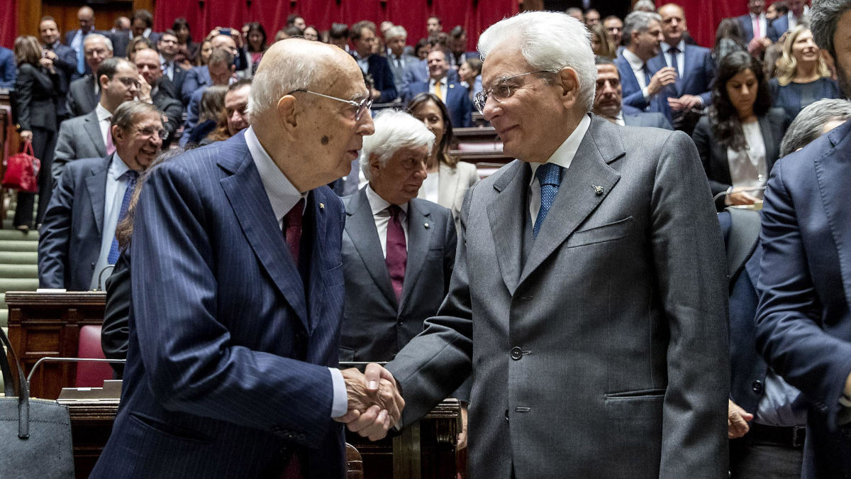 Sergio Mattarella con Giorgio Napolitano alla Camera dei deputati