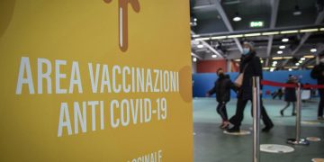 Hub vaccinale in Fiera Milano