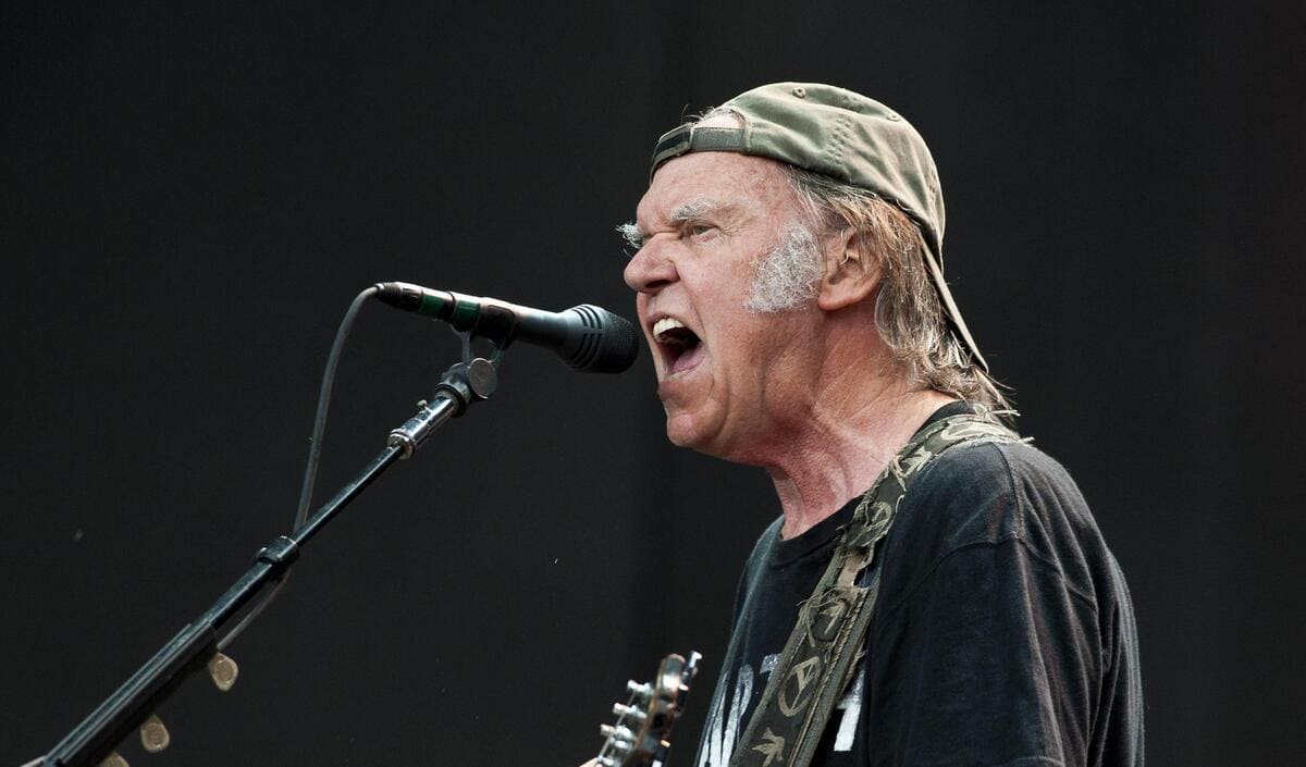 Neil Young in concerto a Londra nel 2014