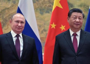 Vladimir Putin e Xi Jinping, presidenti di Russia e Cina, a colloquio a Pechino