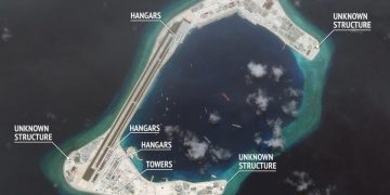 Un atollo nelle isole Spratly, nel Mar cinese meridionale, occupato dalla Cina